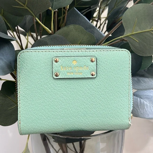 Mint green kate spade wallet hotsell